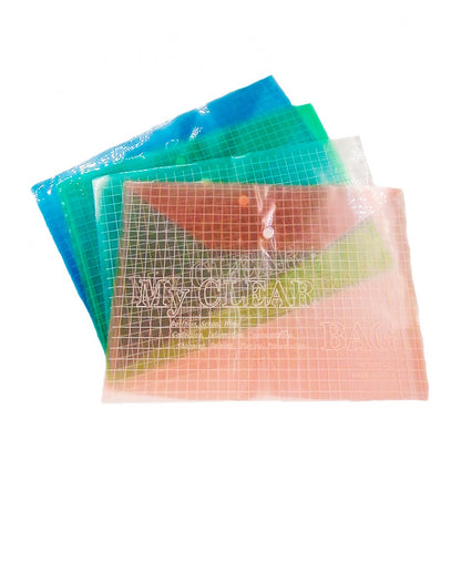 Folder transparente de colores con cuadros